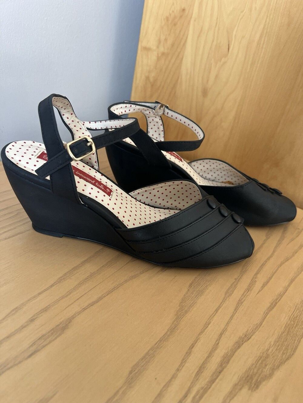 B.A.I.T. Footwear Black Peep Wedge Sandals Heels But Another Innocent Tale 8.5 - Picture 5 of 5